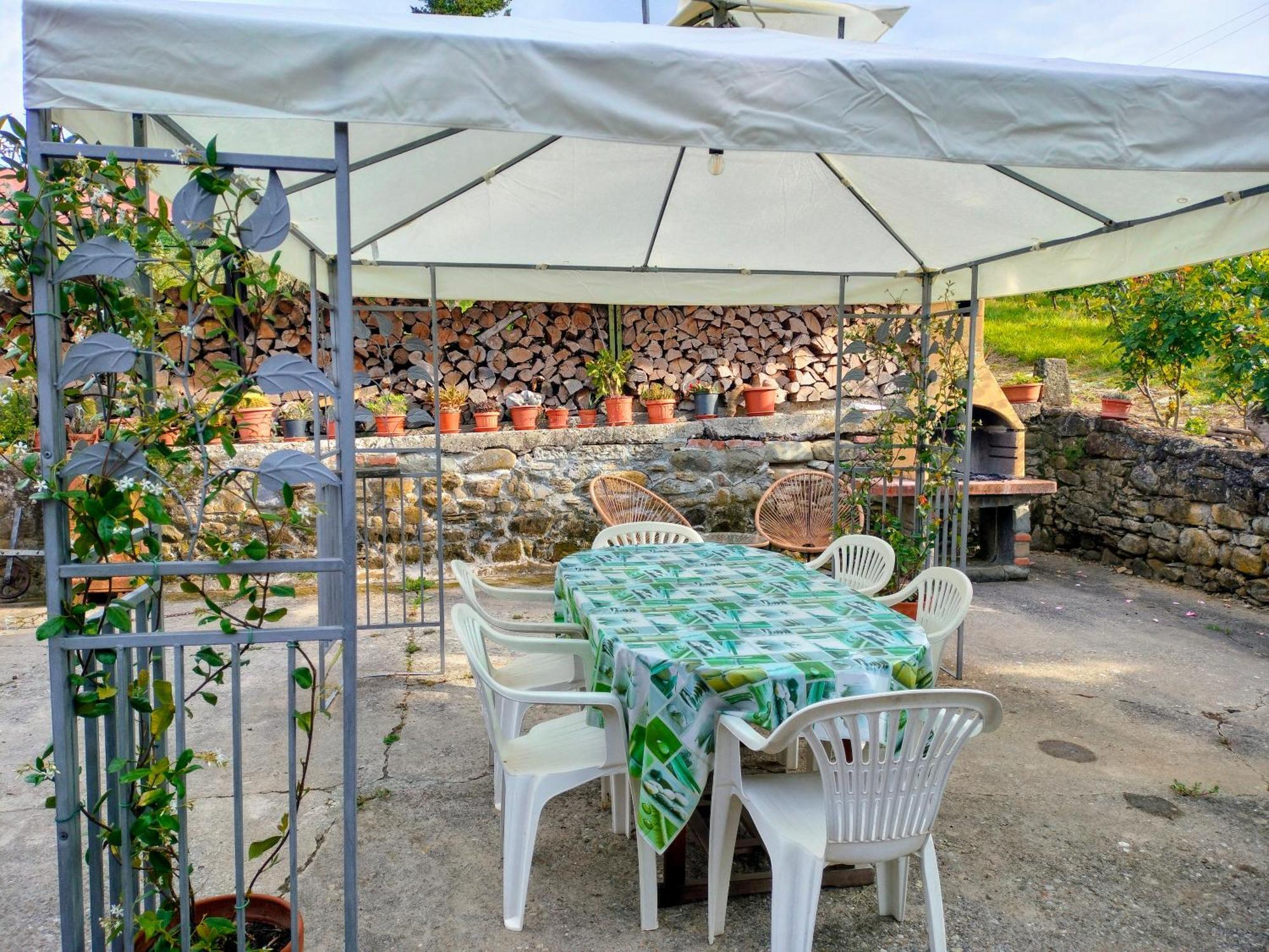 Agriturismo Il Bardellino Fivizzano Kültér fotó